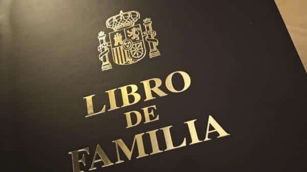 Libro de familia español