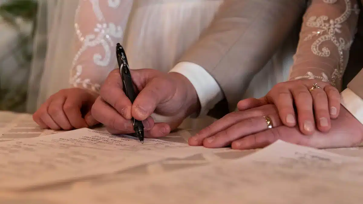 Traducción jurada del certificado de matrimonio: cuándo es necesaria
